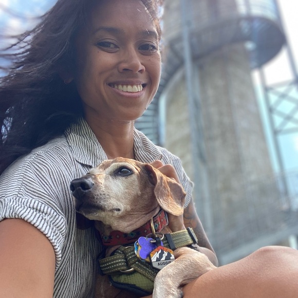 Meet Your Posher, Corin 👋🏽 - Picture 11 of 11